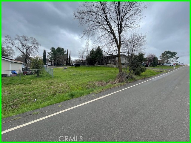 Detail Gallery Image 7 of 10 For 15940 Davis Ave, Clearlake,  CA 95422 - – Beds | – Baths