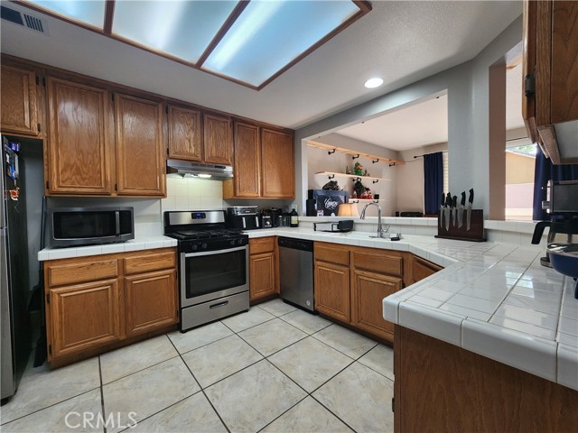 Detail Gallery Image 10 of 34 For 912 N Turner Ave #58,  Ontario,  CA 91764 - 3 Beds | 2/1 Baths