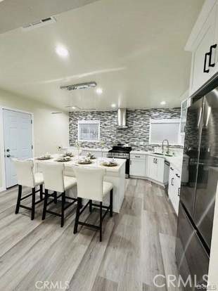 Detail Gallery Image 7 of 10 For 8952 Mcclure Ave, Westminster,  CA 92683 - 4 Beds | 2 Baths