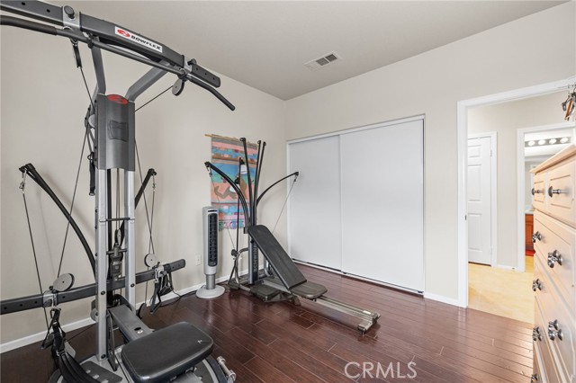 5614 Regent Hill W Terrace, Palmdale CA: https://media.crmls.org/medias/c02acfdc-3b09-4ffc-a022-aa4a1ee24761.jpg