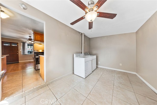 Detail Gallery Image 45 of 65 For 144 Grace Ave, La Habra,  CA 90631 - 6 Beds | 4 Baths