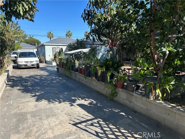 Detail Gallery Image 4 of 19 For 2011 E Elizabeth, Compton,  CA 90221 - 2 Beds | 1 Baths