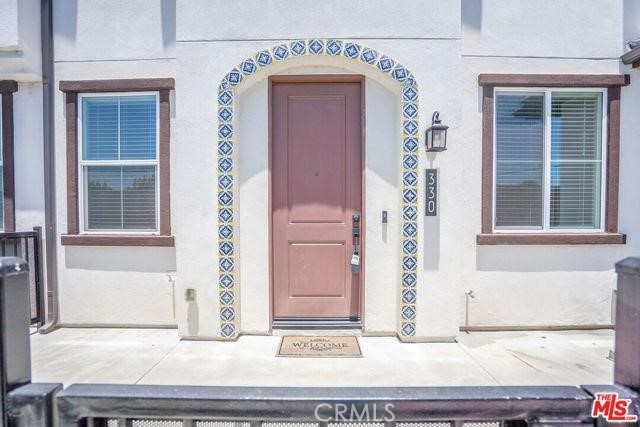 340 VIA AMOR Place, Fullerton CA: https://media.crmls.org/medias/c02c1869-80ed-4fcb-a03c-e46dd0152ab6.jpg