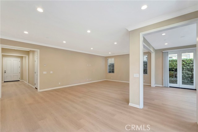 Detail Gallery Image 9 of 51 For 114 Chestnut Gv, Irvine,  CA 92620 - 4 Beds | 3 Baths