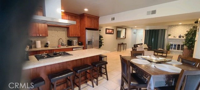 Detail Gallery Image 15 of 21 For 1851 W Glenoaks Ave #C,  Anaheim,  CA 92801 - 3 Beds | 2 Baths