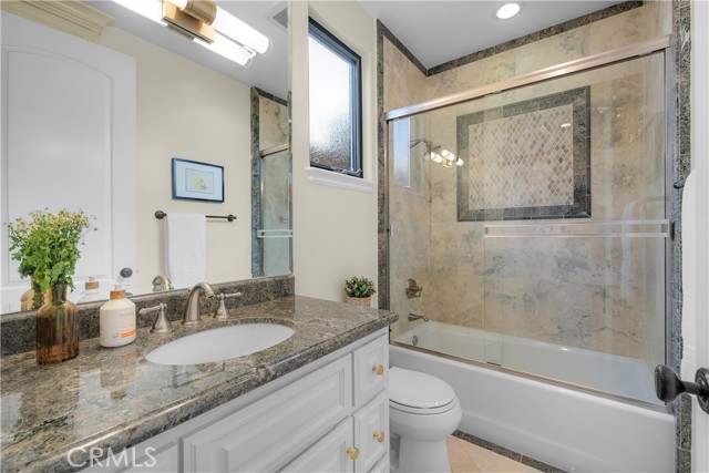 2504 Pine Avenue, Manhattan Beach, California 90266, 5 Bedrooms Bedrooms, ,4 BathroomsBathrooms,Residential,Sold,Pine,SB21208288