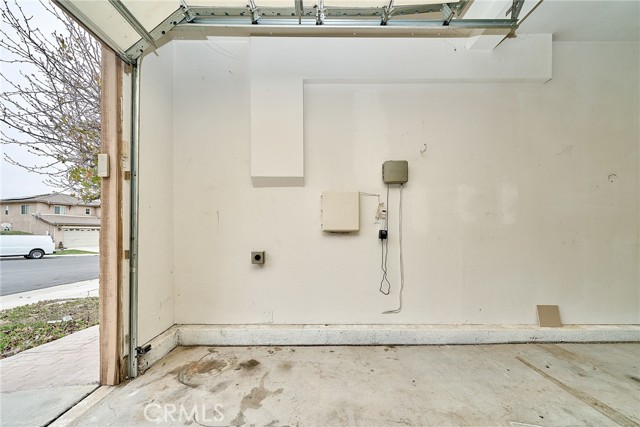 Detail Gallery Image 40 of 52 For 26244 Charismatic Ct, Moreno Valley,  CA 92555 - 4 Beds | 2/1 Baths