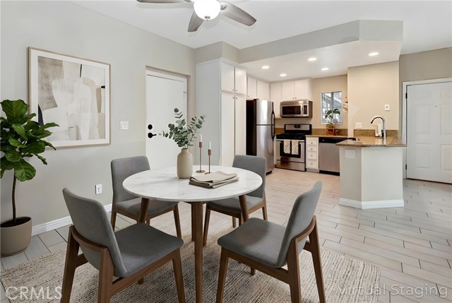 Detail Gallery Image 3 of 27 For 28871 Canyon Point, Lake Forest,  CA 92679 - 2 Beds | 2 Baths