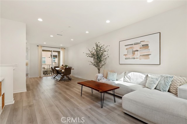 Detail Gallery Image 9 of 54 For 67 Sanctuary Ln, Mission Viejo,  CA 92692 - 3 Beds | 3/1 Baths