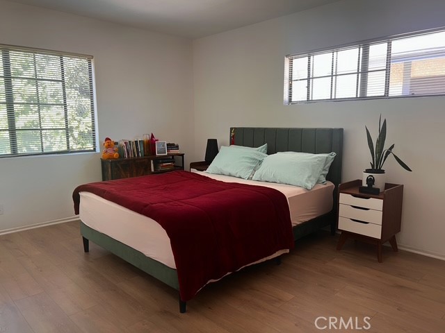 https://media.crmls.org/medias/c02d5eaa-3dd8-4d35-b2b8-3bf17c2a1ce7.jpg?preset=X-Large
