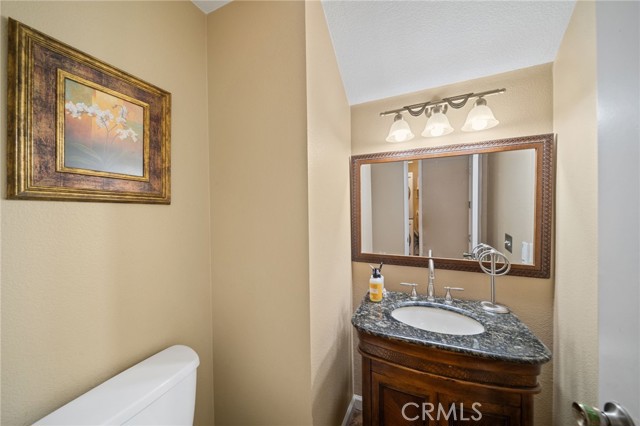 Detail Gallery Image 13 of 33 For 24805 Oakhurst Ct, Murrieta,  CA 92563 - 3 Beds | 2/1 Baths