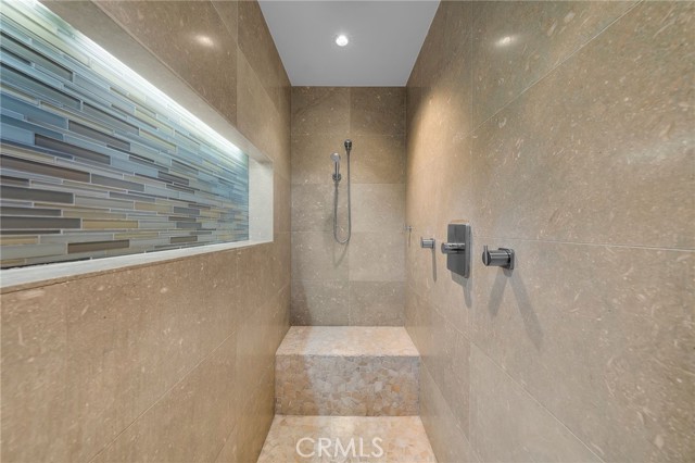 1 Crestwind Drive, Rancho Palos Verdes CA: https://media.crmls.org/medias/c02ece2d-3fe2-4488-b6d7-16a77bfe4147.jpg