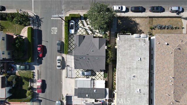 Detail Gallery Image 50 of 56 For 1978 S Holt Ave, Los Angeles,  CA 90034 - 3 Beds | 2 Baths