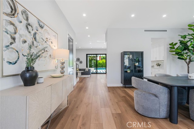 Image 4 of 51 For 251 Griffith Park Drive