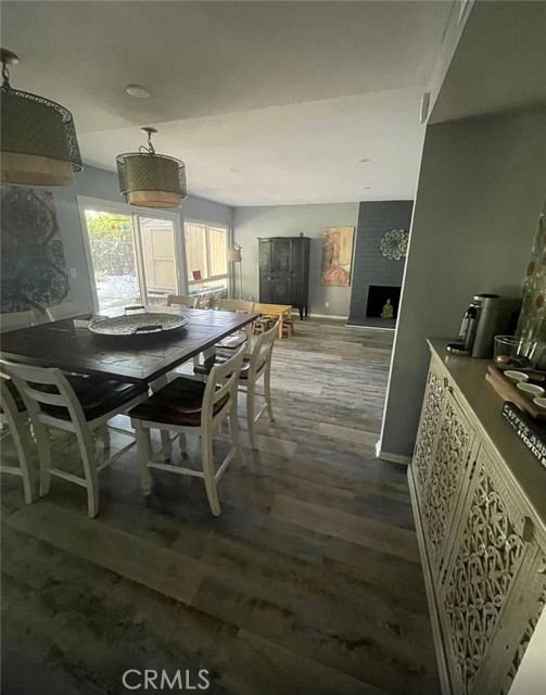 Detail Gallery Image 4 of 16 For 5500 Blanco, Woodland Hills,  CA 91367 - 5 Beds | 2/1 Baths