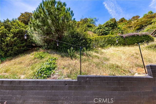 Detail Gallery Image 43 of 71 For 2321 Coldwater Canyon Dr, Beverly Hills,  CA 90210 - 3 Beds | 2 Baths