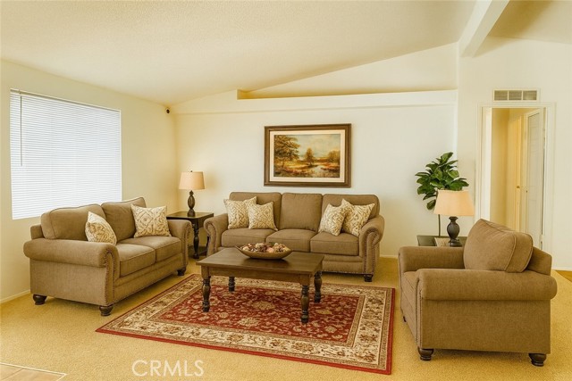 5830 Holiday Avenue, Rosamond CA: https://media.crmls.org/medias/c03194e2-5e54-4d8d-a904-e466723aa56d.jpg