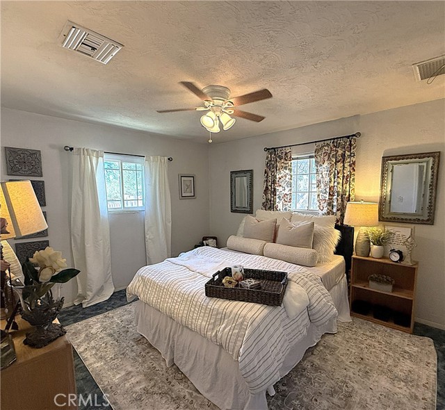 Detail Gallery Image 35 of 53 For 3840 Lupine, Rosamond,  CA 93560 - 4 Beds | 3 Baths