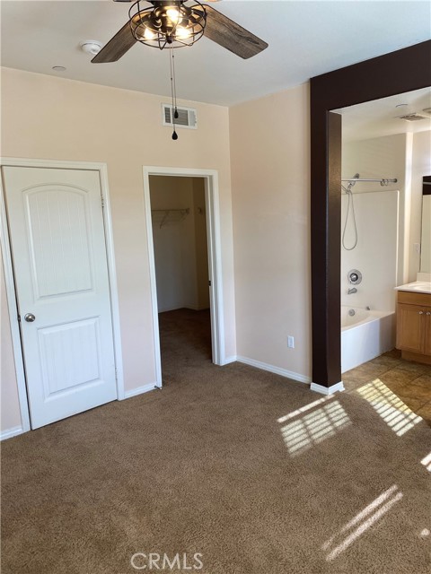 610 Green River Street, Oxnard CA: https://media.crmls.org/medias/c031c3bd-07d1-41ef-a7d1-2244e90af56c.jpg