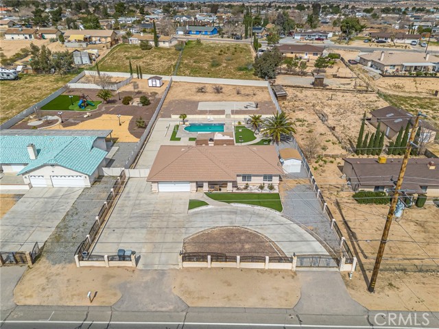 Detail Gallery Image 2 of 44 For 19084 Rocksprings Rd, Hesperia,  CA 92345 - 4 Beds | 2 Baths