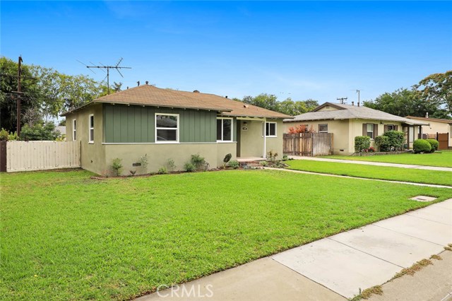 138 Orchard Ln, Upland, CA 91786