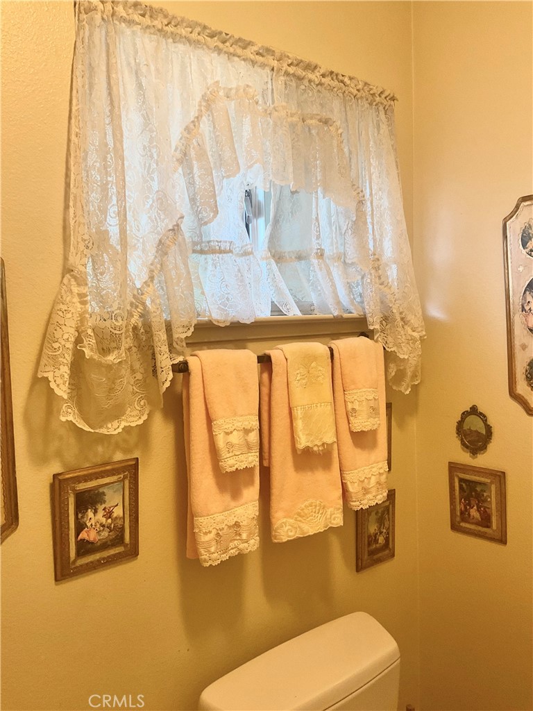 https://media.crmls.org/medias/c03888ba-b06a-4083-865e-2aeb6bb3c3aa.jpg?preset=X-Large