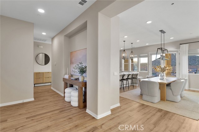 Detail Gallery Image 35 of 73 For 17066 Takipi Rd, Apple Valley,  CA 92307 - 3 Beds | 3 Baths