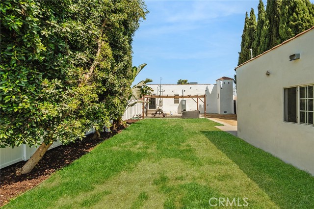 Detail Gallery Image 35 of 38 For 3500 W 59th St, Los Angeles,  CA 90043 - 3 Beds | 2 Baths