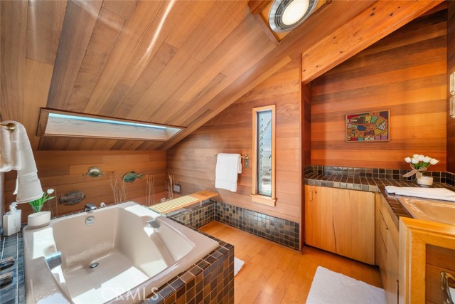 1505 Tiffany Ranch Road, Arroyo Grande CA: https://media.crmls.org/medias/c039f945-1bf7-4fac-bed0-b9eee7652734.jpg