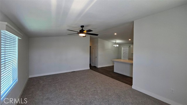 Detail Gallery Image 6 of 24 For 1512 E 5th St Space #98,  Ontario,  CA 91764 - 3 Beds | 2 Baths