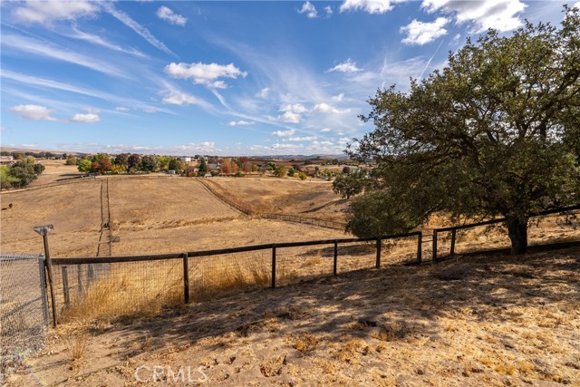 Detail Gallery Image 43 of 58 For 5679 Loma Verde Drive, Paso Robles,  CA 93446 - 3 Beds | 2 Baths