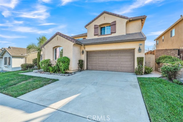 Detail Gallery Image 2 of 53 For 25406 Singleleaf St, Corona,  CA 92883 - 4 Beds | 3/1 Baths