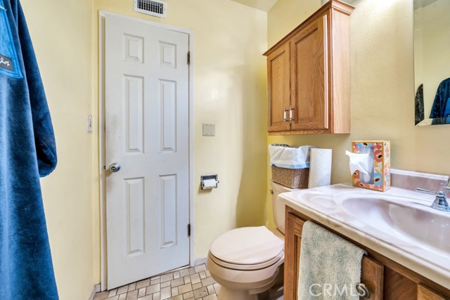 Detail Gallery Image 12 of 23 For 20330 Superior St, Chatsworth,  CA 91311 - 3 Beds | 2 Baths