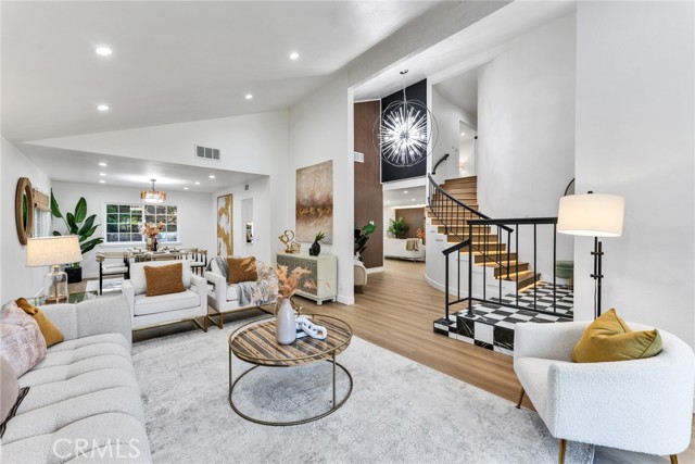 Detail Gallery Image 6 of 53 For 415 San Leandro, Diamond Bar,  CA 91765 - 4 Beds | 4 Baths