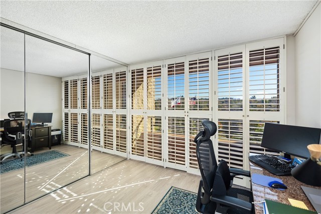 Detail Gallery Image 25 of 61 For 24055 Paseo Del Lago #602,  Laguna Woods,  CA 92637 - 2 Beds | 2 Baths