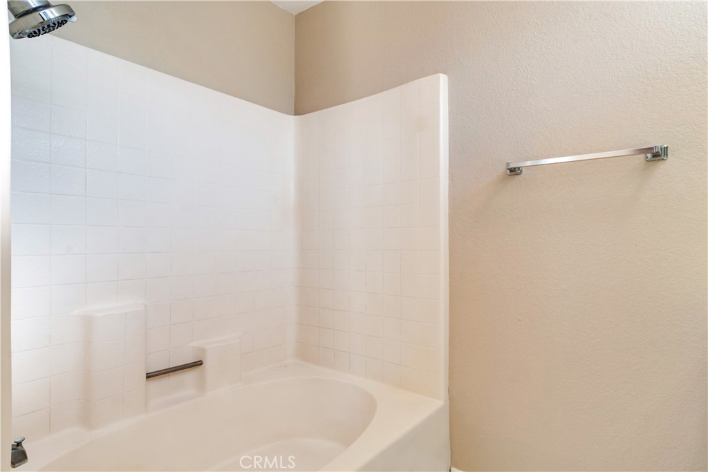 MLS #OC25274996 image #15