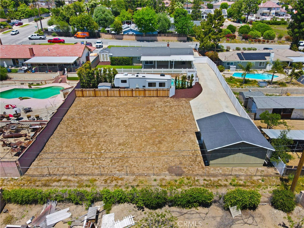 https://media.crmls.org/medias/c03df17a-4368-41e0-8b9b-9b22455a88e8.jpg?preset=X-Large