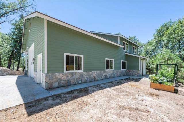 Image 7 of 38 For 32557 Pine Cone Ct A&b