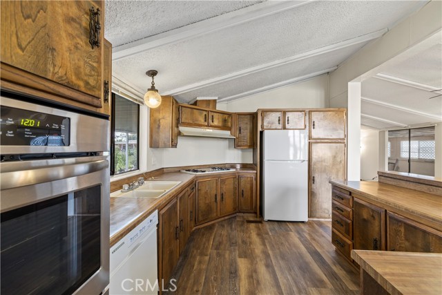 Detail Gallery Image 17 of 40 For 1601 S Garey, Pomona,  CA 91766 - 3 Beds | 2 Baths