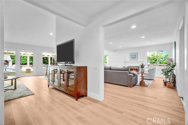 Image 7 of 55 For 23652 Amalia Place