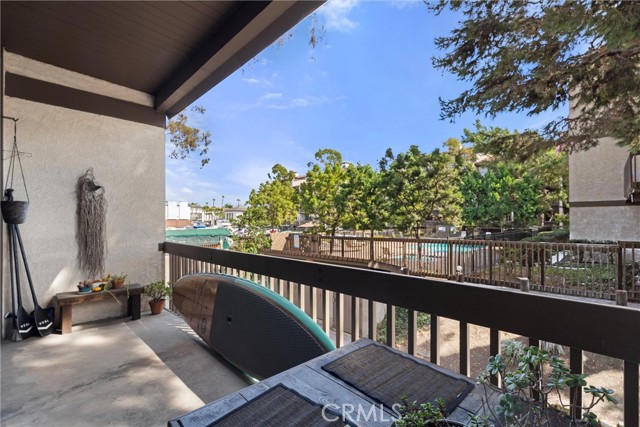 Detail Gallery Image 27 of 28 For 8110 Marina Pacifica Dr, Long Beach,  CA 90803 - 1 Beds | 1 Baths