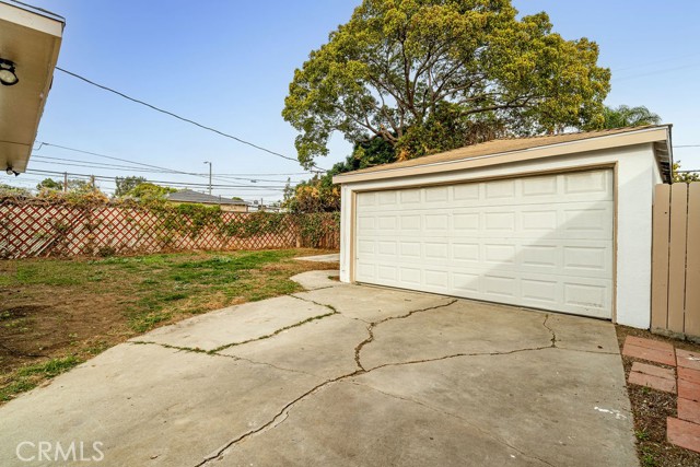 Detail Gallery Image 24 of 32 For 20904 La Salle Ave, Torrance,  CA 90501 - 3 Beds | 1 Baths