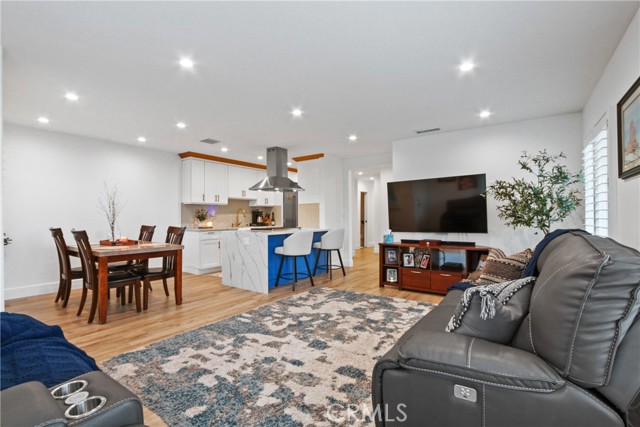 Detail Gallery Image 18 of 50 For 719 Oro Ter, San Pedro,  CA 90731 - – Beds | – Baths