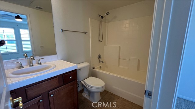 Detail Gallery Image 21 of 38 For 64 Valmont Way, Ladera Ranch,  CA 92694 - 2 Beds | 2/1 Baths