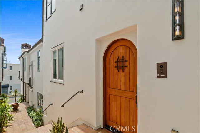 2215 Bayview Drive, Manhattan Beach, California 90266, 4 Bedrooms Bedrooms, ,3 BathroomsBathrooms,Residential,Sold,Bayview,SB21154345