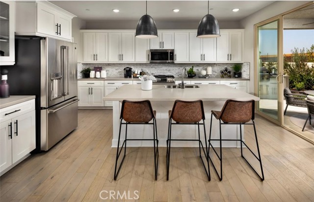 Detail Gallery Image 4 of 14 For 1528 Overpark Ln, Beaumont,  CA 92223 - 2 Beds | 2 Baths