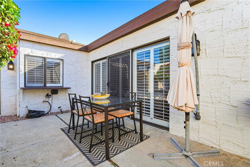 MLS #OC25270578 image #40