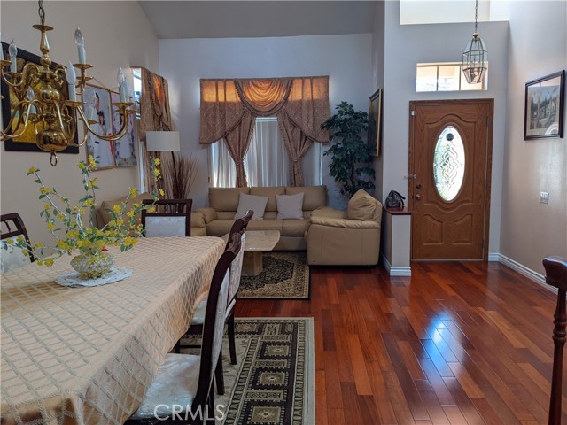 Detail Gallery Image 1 of 1 For 11526 Lomello Way, Rancho Cucamonga,  CA 91701 - 5 Beds | 3 Baths
