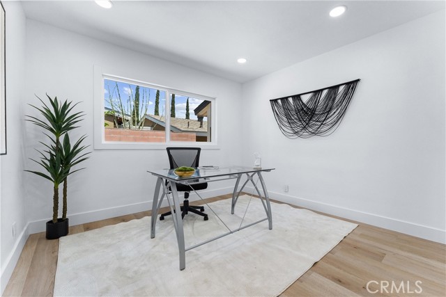 325 S Valley Street, Anaheim CA: https://media.crmls.org/medias/c0449176-4b25-4809-aaf3-b552ecf91432.jpg