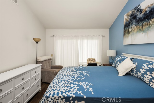 Detail Gallery Image 19 of 42 For 5573 E Vista Del Rio, Anaheim,  CA 92807 - 2 Beds | 2/1 Baths